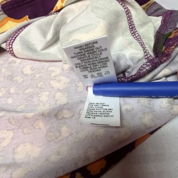 LOGO Lori Goldstein 1X Mixed Media Tunic Top Funky Flowy Bold Feminine Pockets - Picture 14 of 16